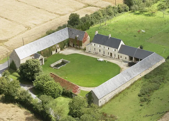 La Ferme Manoir Saint Barthelemy לינה וארוחת בוקר 3*